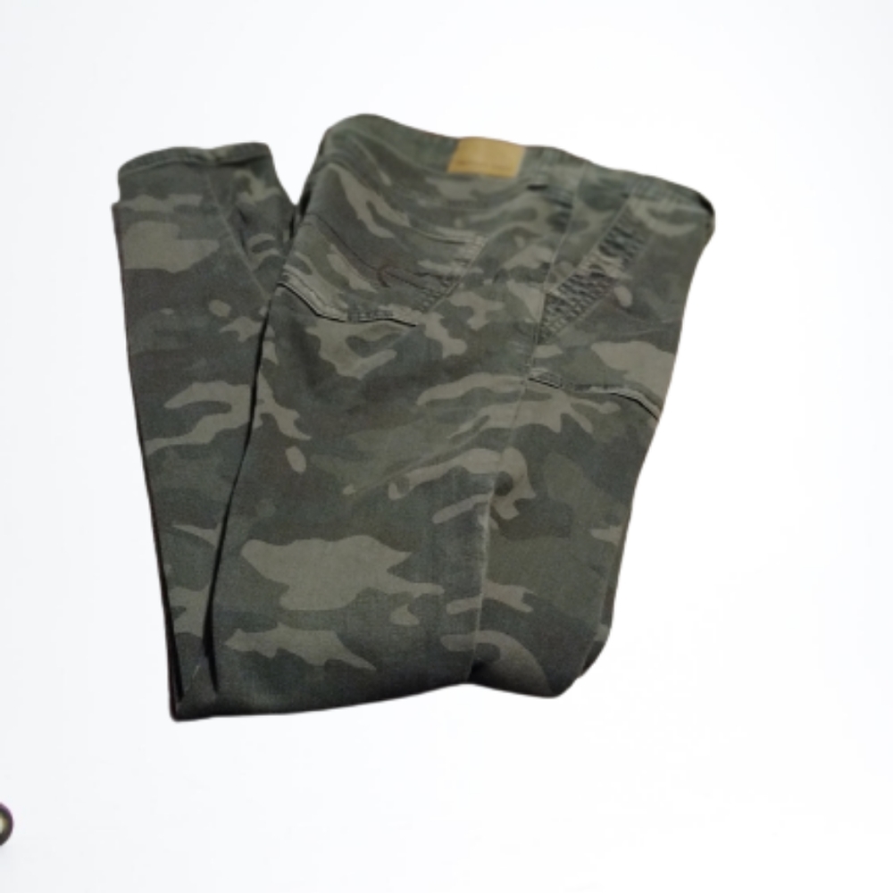 American Eagle Crop Jeggings Camo